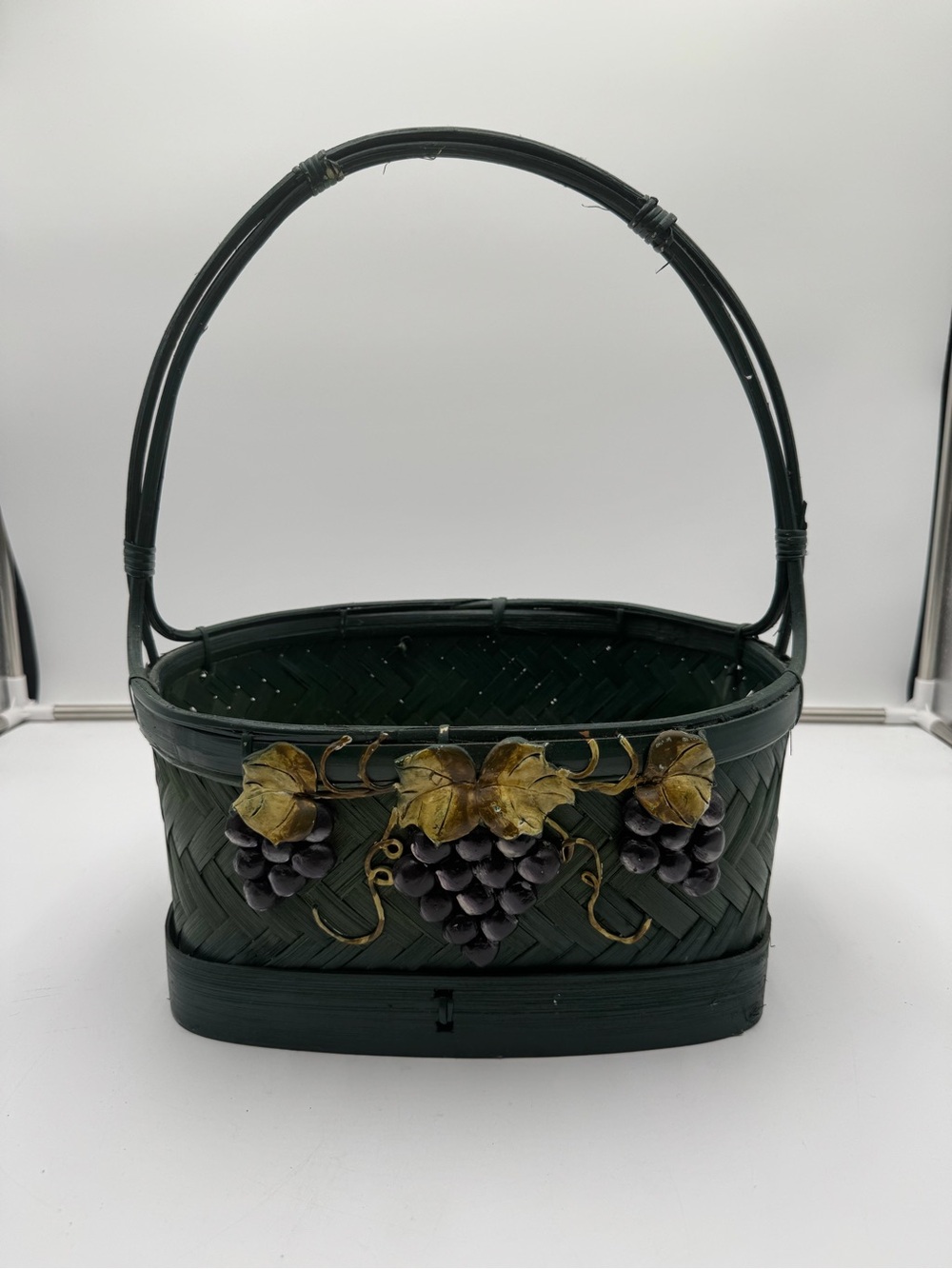 Vintage Green Woven Bamboo Basket Grape Vineyard Harvest Decor Floral Centerpiec